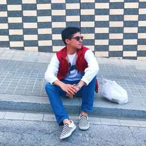 Meet your Posher, Milo